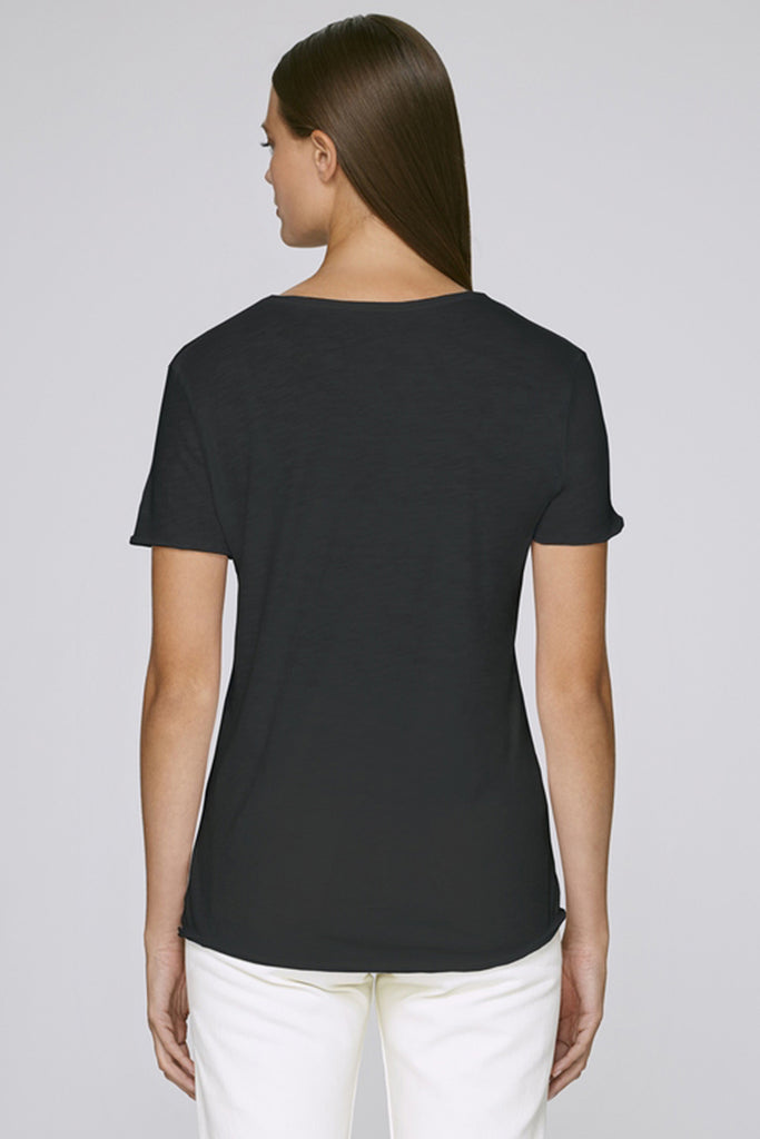 The MNML - affordable ethical clothing - the doillon tee - back