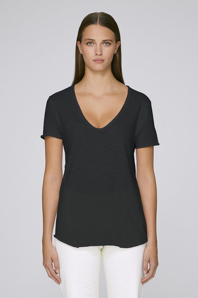 The MNML - affordable ethical clothing - the doillon tee - front